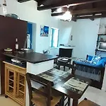 Petrinο Katochori