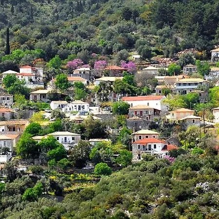 Petrinο Katochori Κατωχώρι